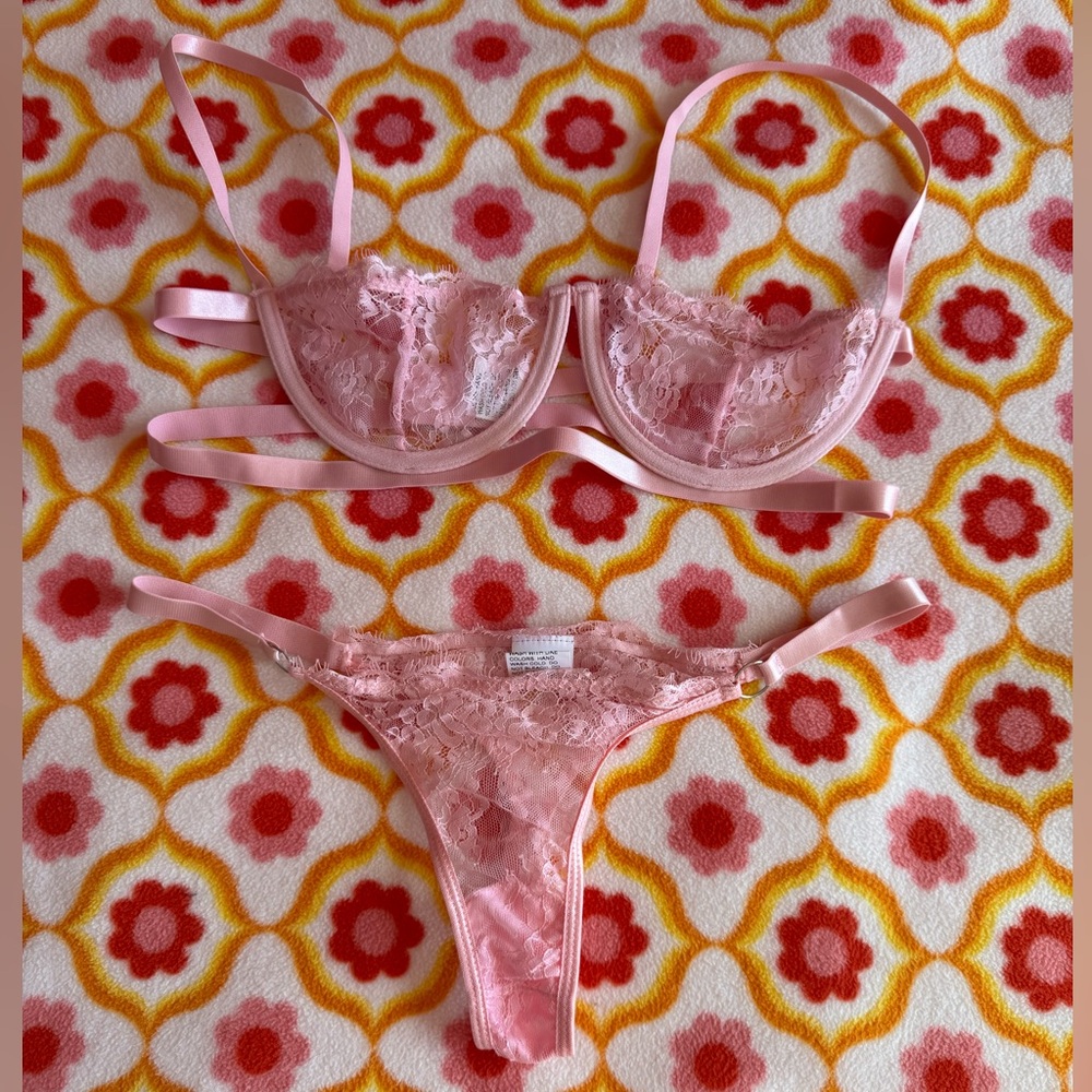 Baby Pink Lace Women's Intimate Set